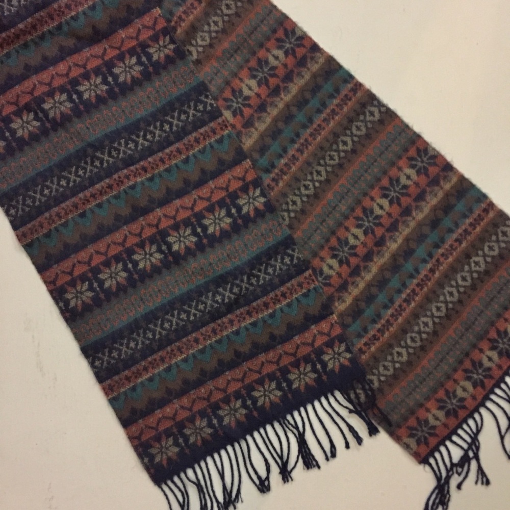 Soft & Warm Nordic Fringed Scarf